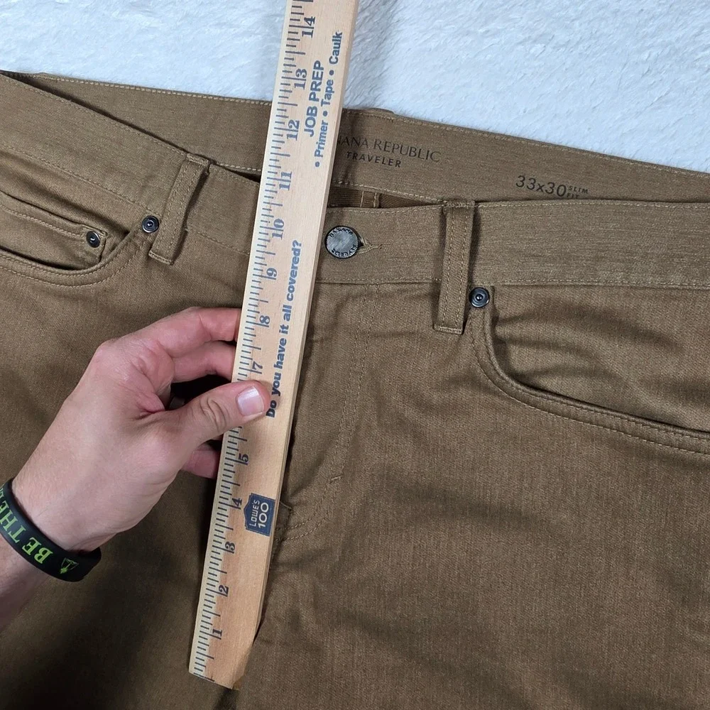 NEW Banana Republic Traveler Slim Fit Mens 33x30 Brown Spandex Stretch 700055010